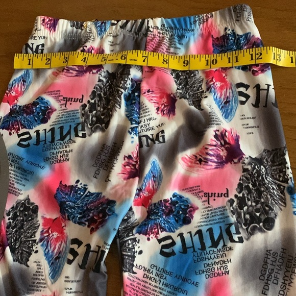 BUNDLE OF 6 Pairs of Dinifen Floral and Paisley Leggings Size M L NWT - Picture 3 of 6